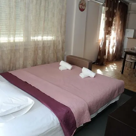 Kavala's 公寓 *